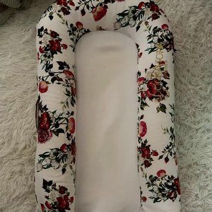 DocATot Deluxe Stage One 0-8 Mo Docking Station LIMITED EDITION PRINT